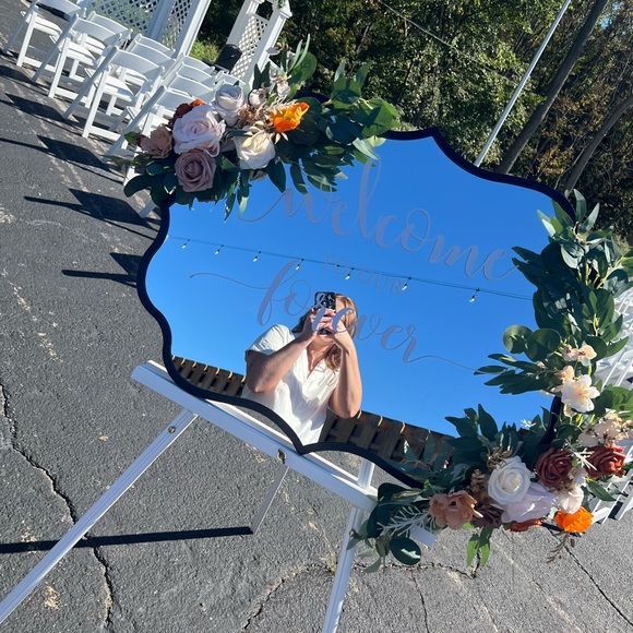 Other - Wedding entrance mirror